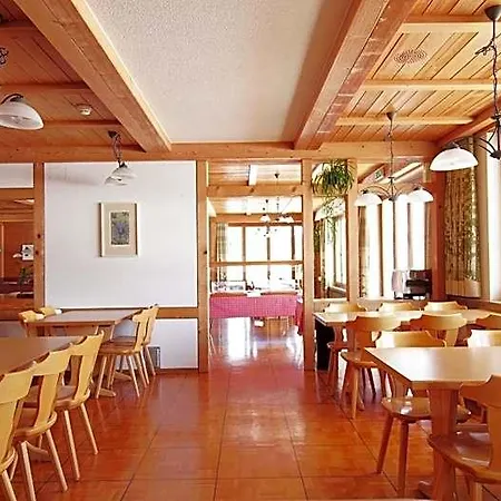 Otel Sportchalet